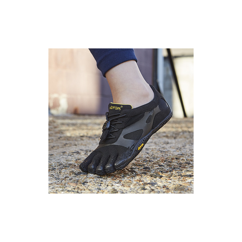 amazon vibram five fingers