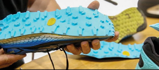CRAZY ! Personnalisez vos chaussures avec passion